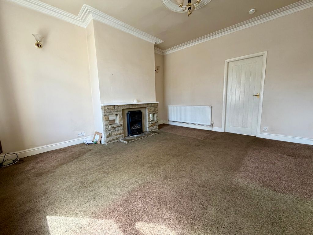 Property photo 3 of 16 Image