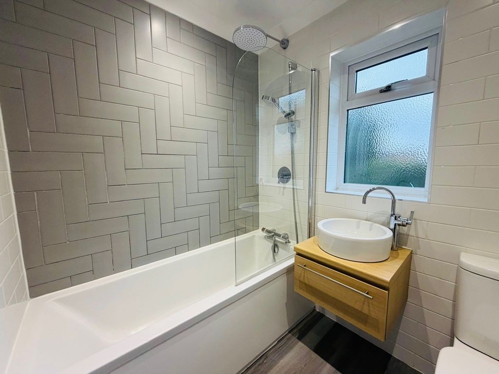 Property photo 3 of 20 Front