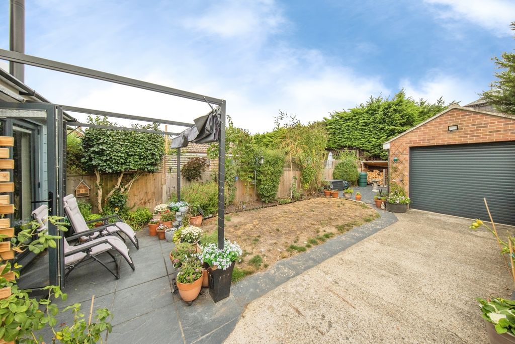 Property photo 2 of 17 Pbox-Img.Jpg