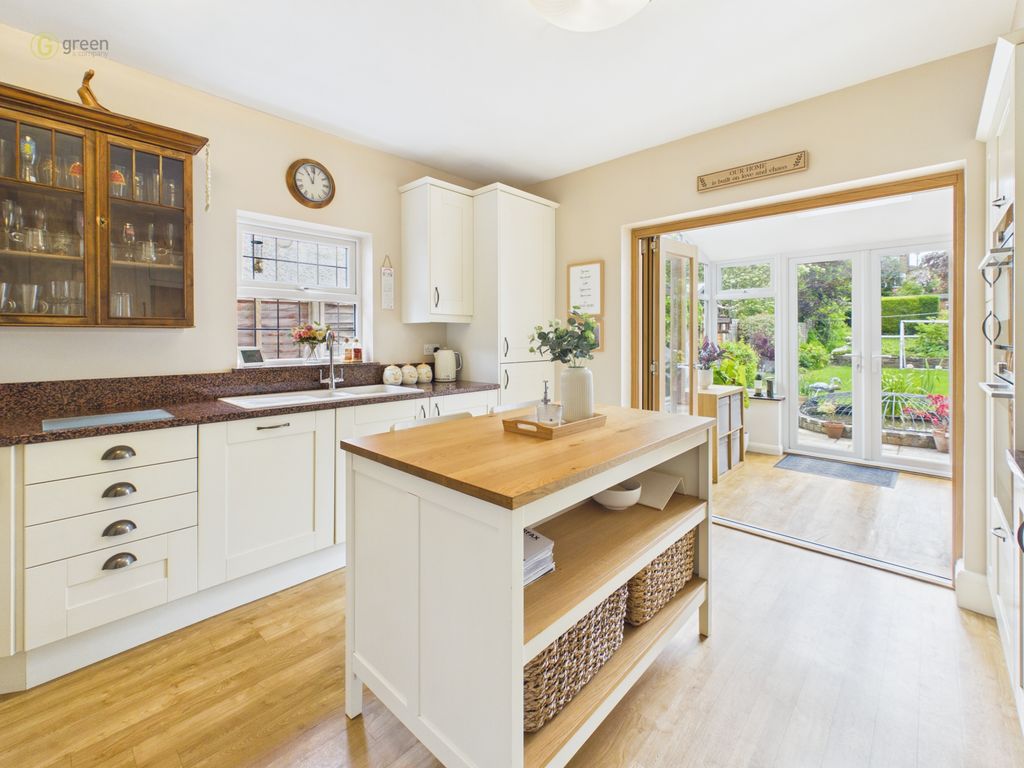 Property photo 3 of 25 d13Fd6344Bba40Cdbf451d708263cc8E100Cam03830G0Pr0319Still044