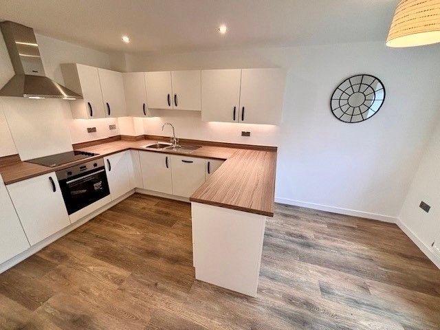 Property photo 2 of 12 2