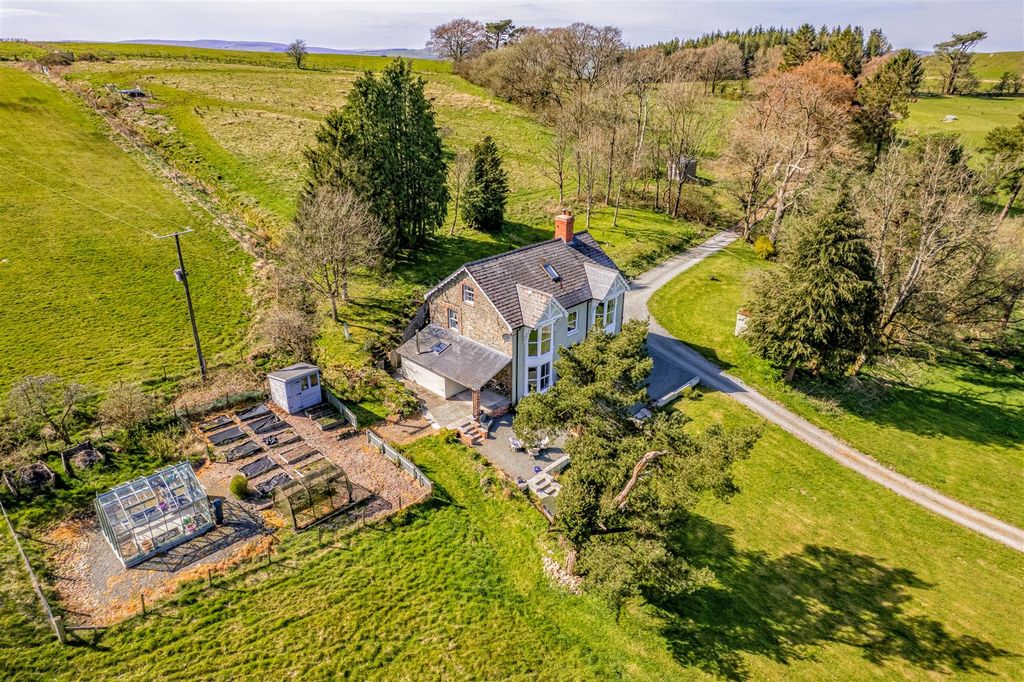 Additional image 38 of 5 bed detached house for saleCefnllys, Llandrindod Wells LD1