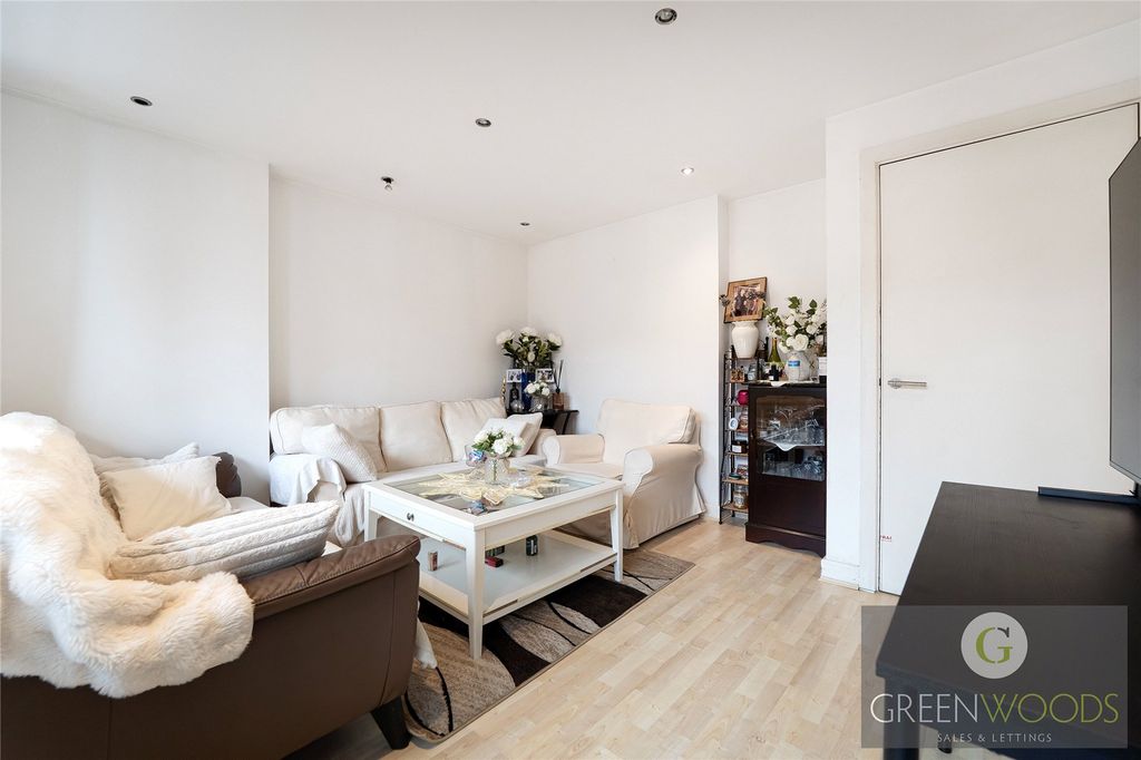 Property photo 3 of 15 Picture No. 03