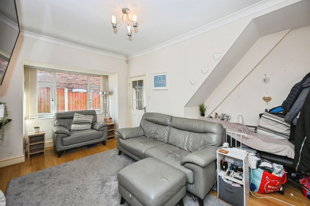 Property photo 2 of 13