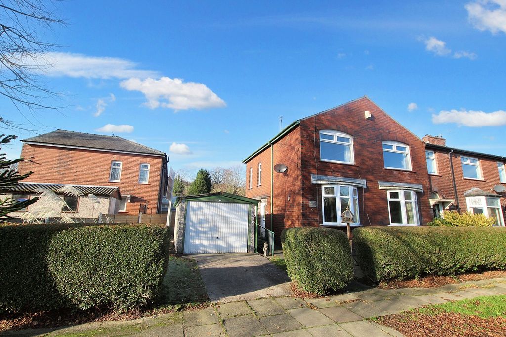 Property photo 1 of 23