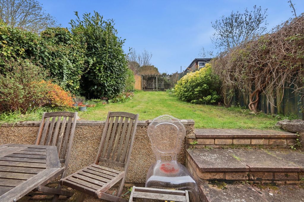 Property photo 3 of 35