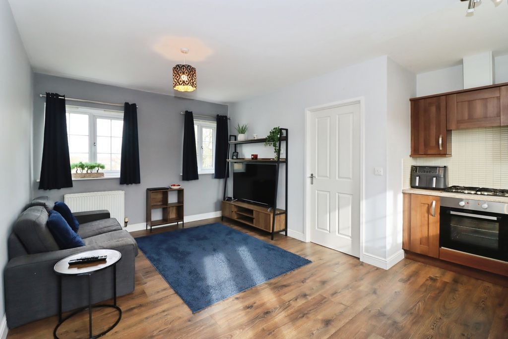 Property photo 2 of 15 Pbox-Img.Jpg