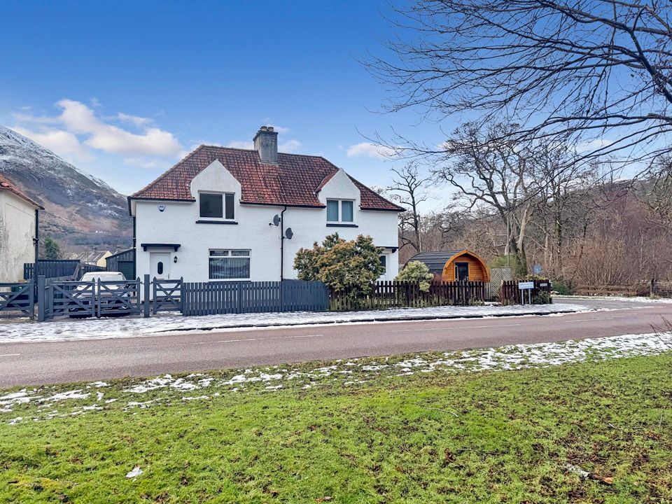 Property photo 2 of 44