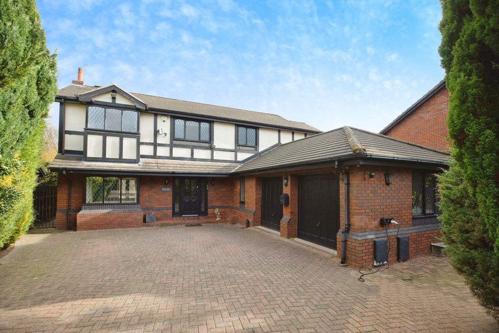 Property photo 1 of 32 Photography