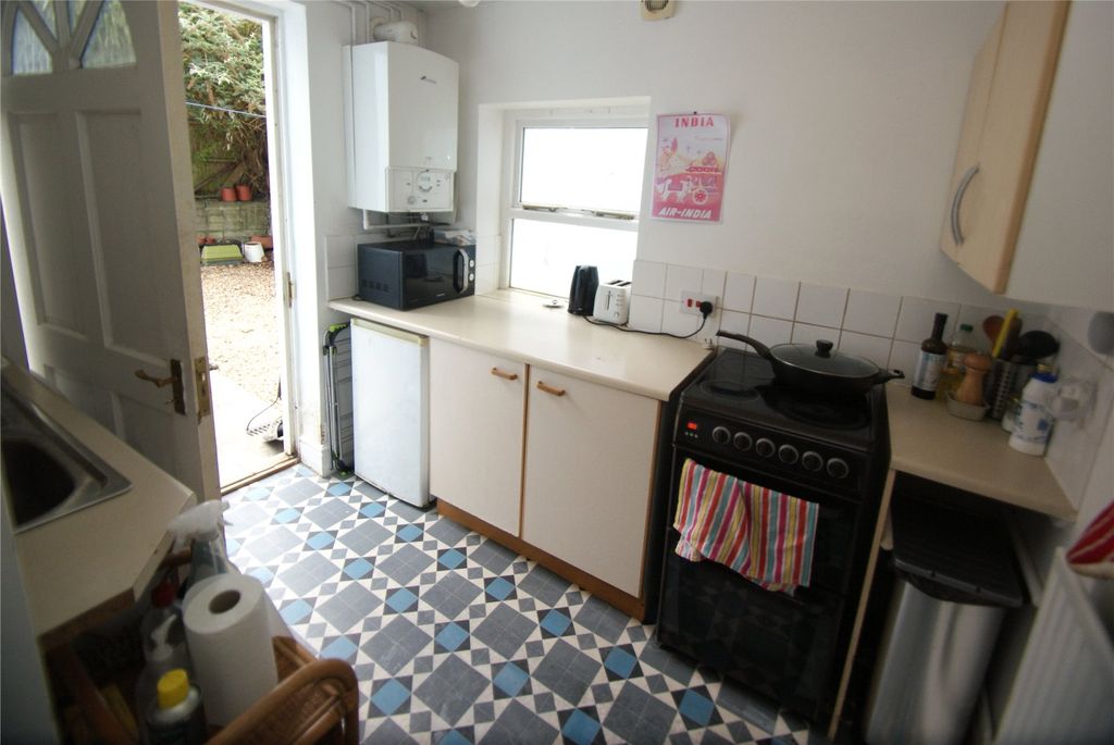 Property photo 1 of 6 Picture No. 08