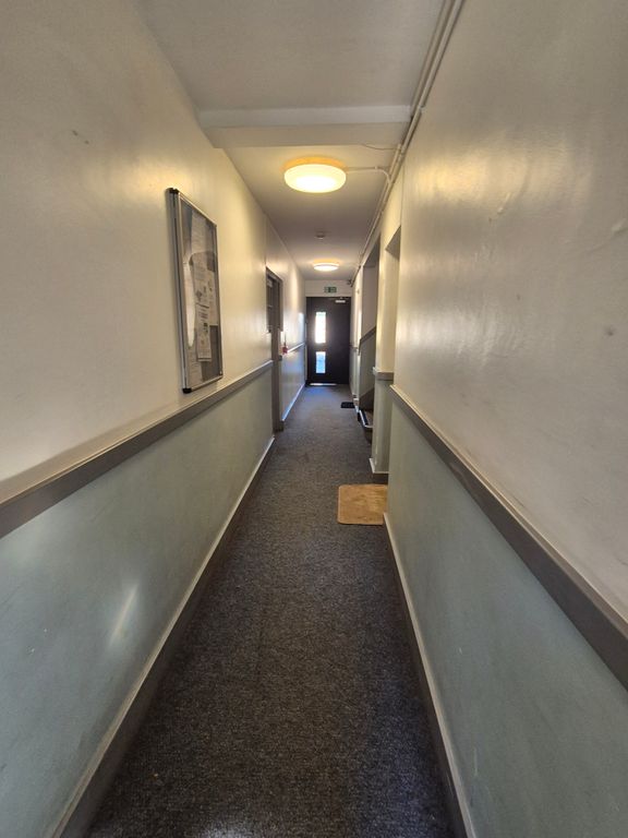 Property photo 2 of 4