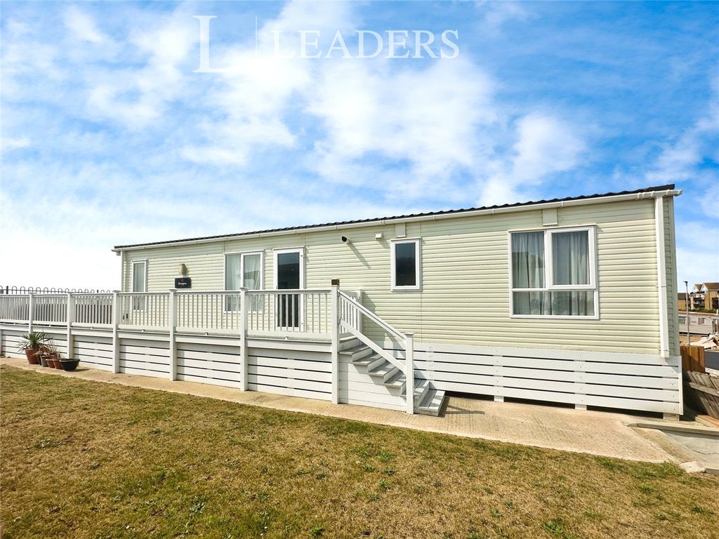 Property photo 2 of 17 Picture No. 01