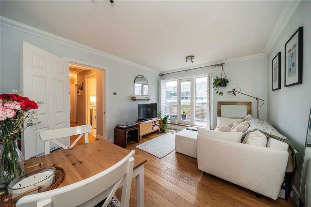 Property photo 2 of 5