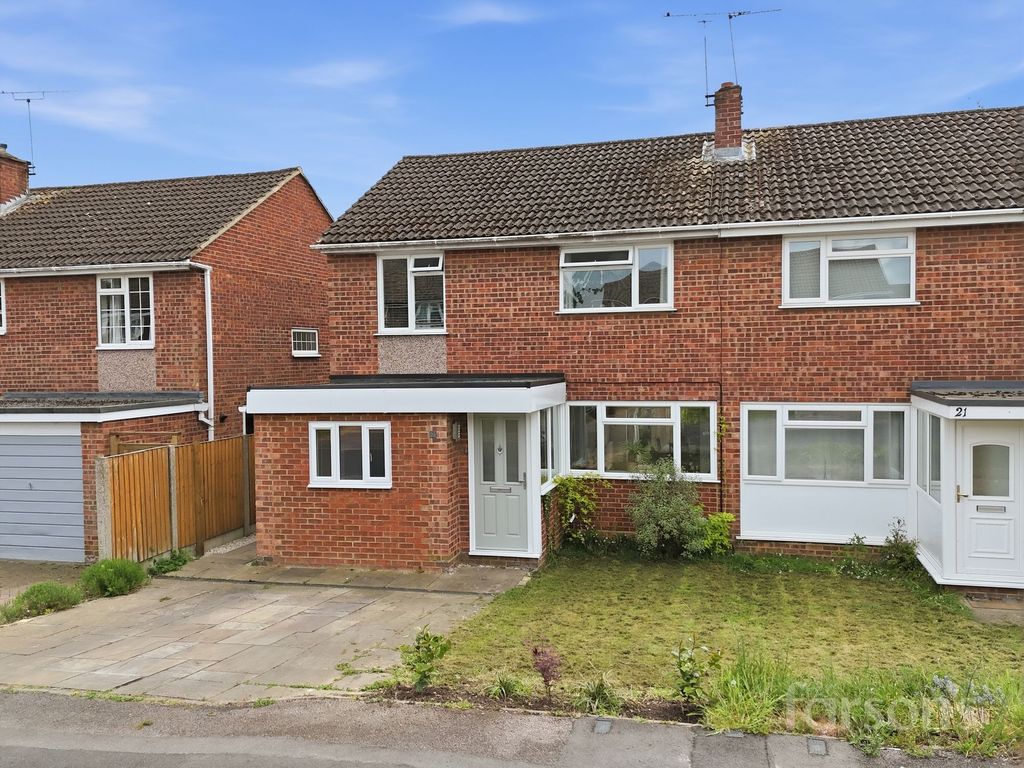 Property photo 1 of 18