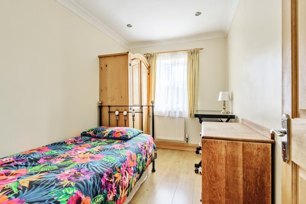 Property photo 3 of 12 Bedroom