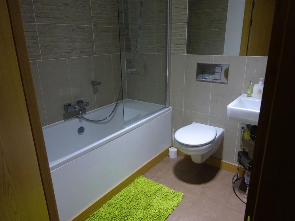 Property photo 3 of 3