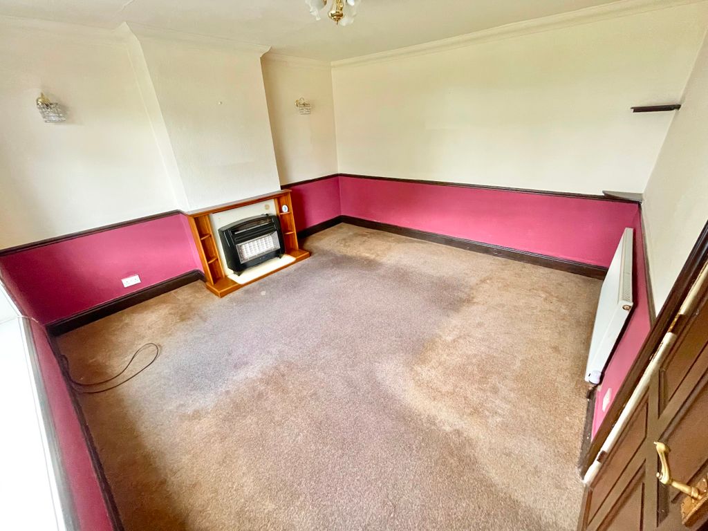 Property photo 3 of 23