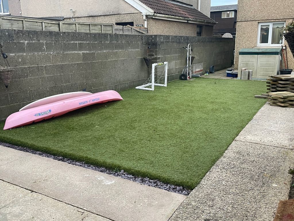 Property photo 3 of 6 Garden