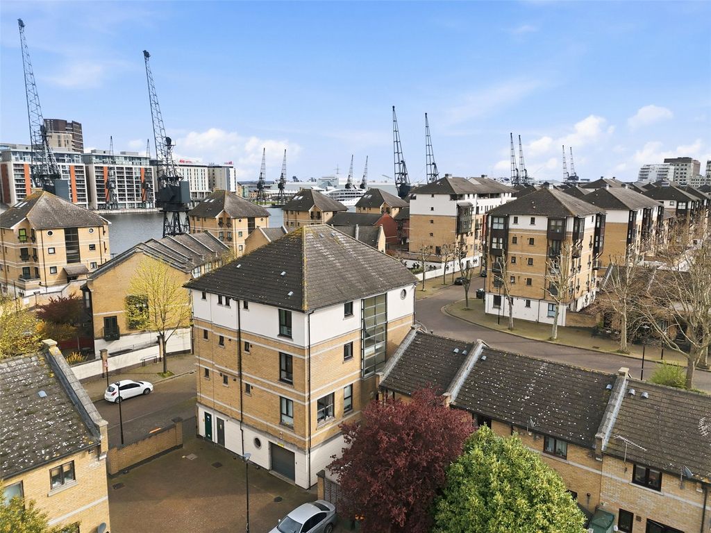 Property photo 1 of 17 Picture No. 04