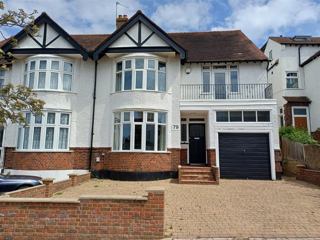 Property photo 1 of 1