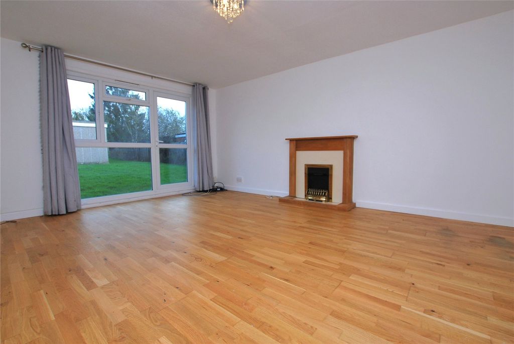 Property photo 3 of 6 Picture No. 12