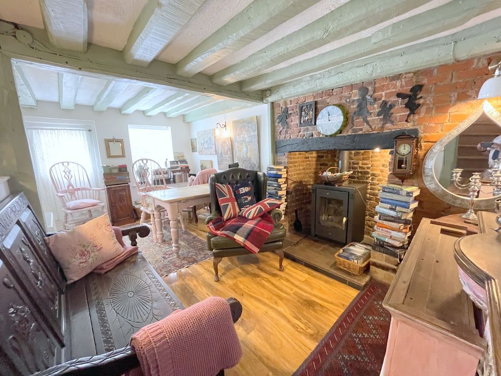 Property photo 3 of 17 Teddy Bear Cottage