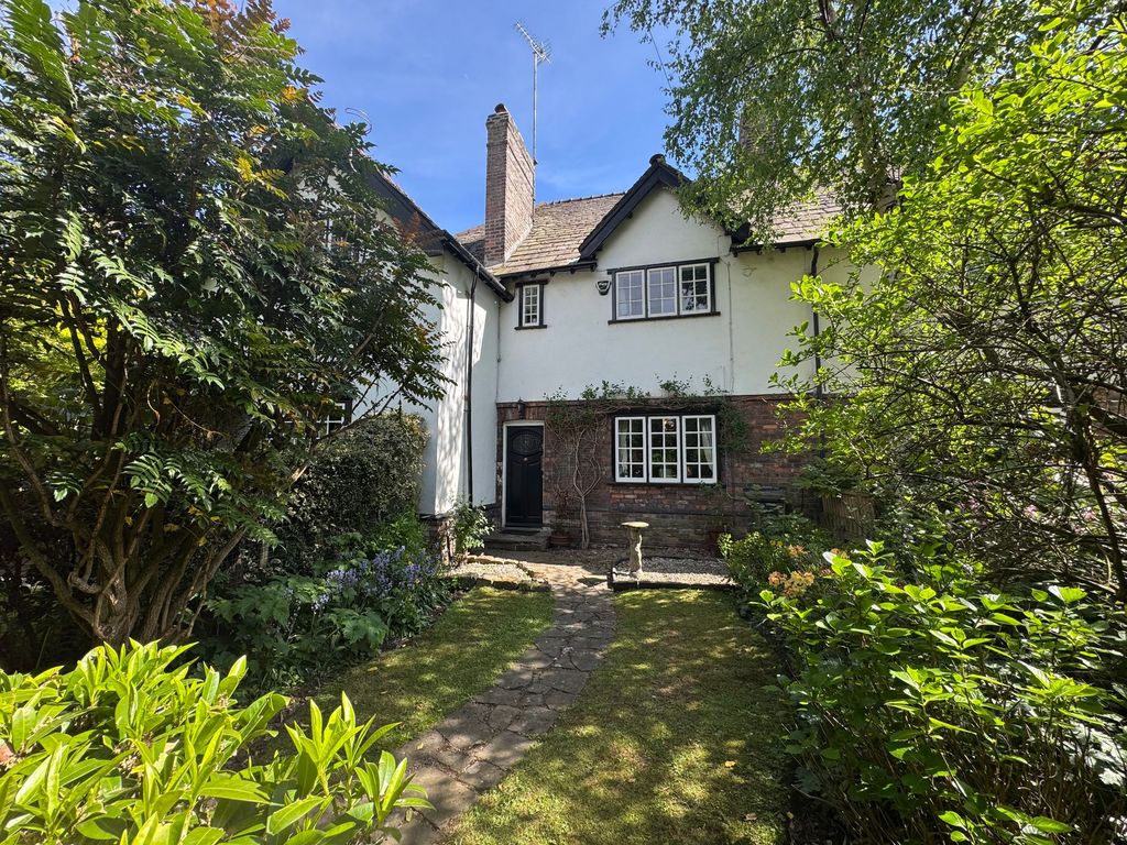 Property photo 1 of 33