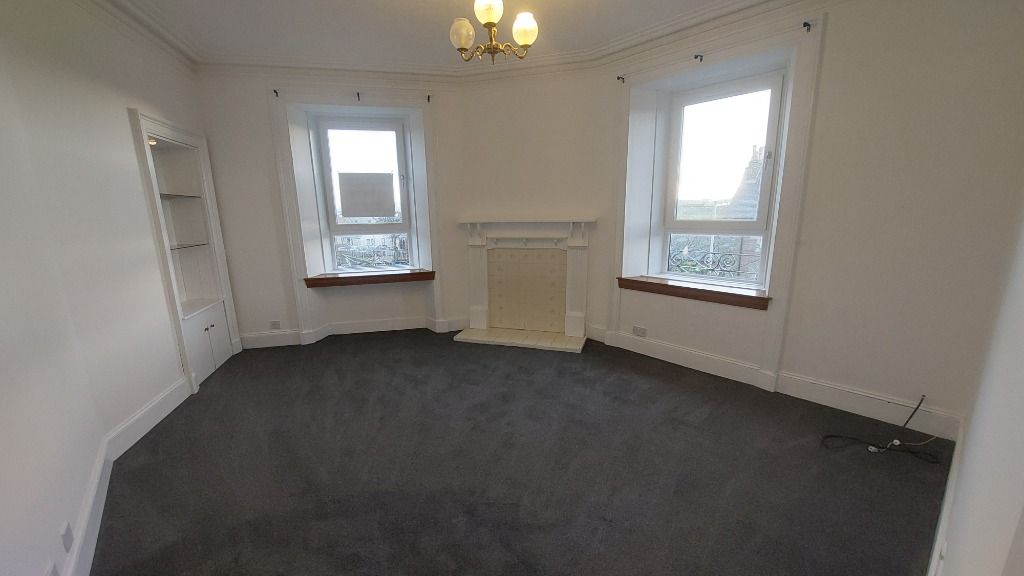 Property photo 2 of 9 Photo 2