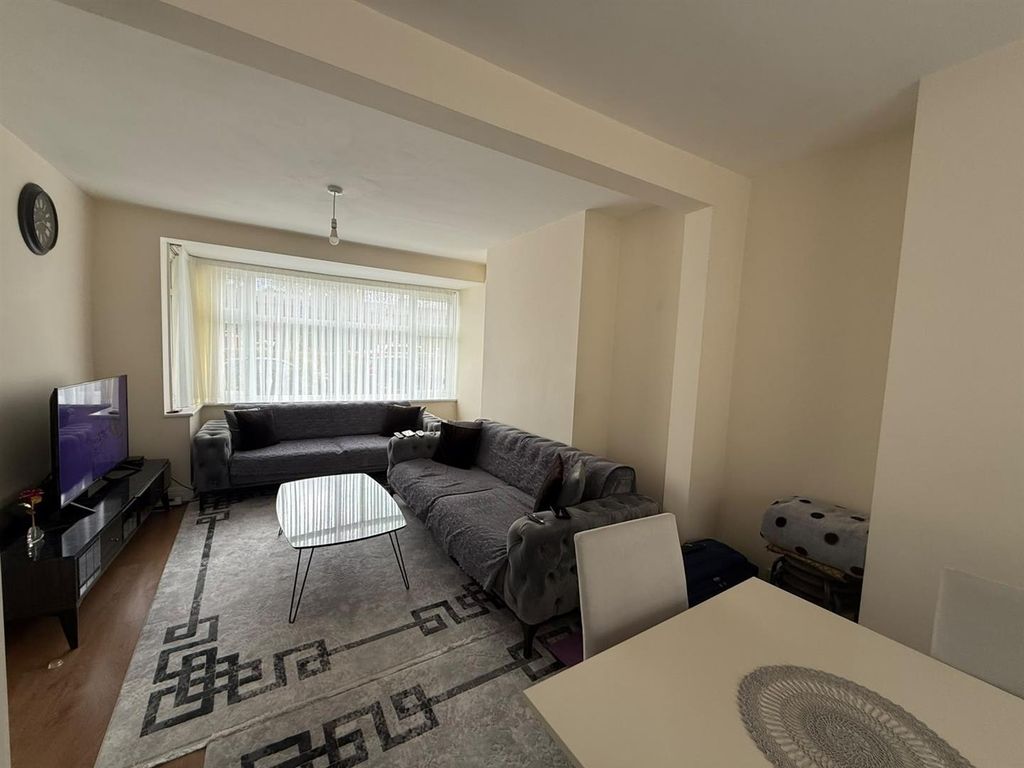 Property photo 2 of 14 2.Jpg