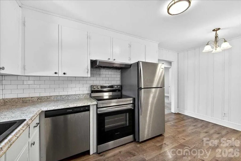 Property photo 3 of 6 <Alttext/>