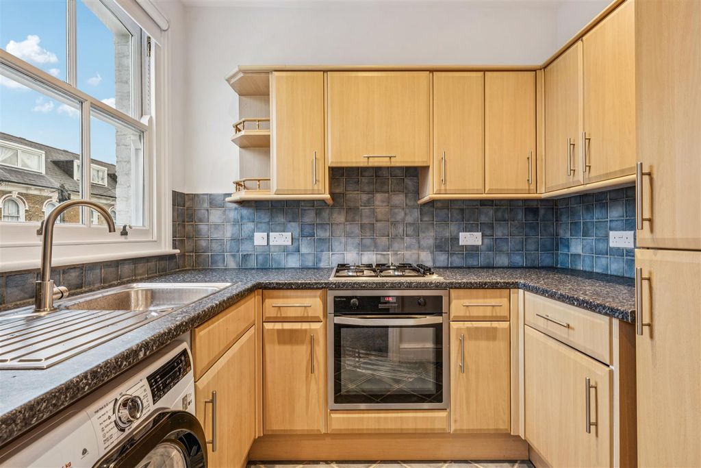 Property photo 2 of 17 14.Jpg