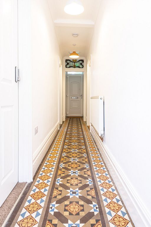 Property photo 2 of 29