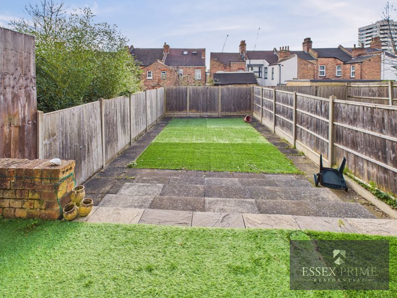 Property photo 3 of 52 Photo 36