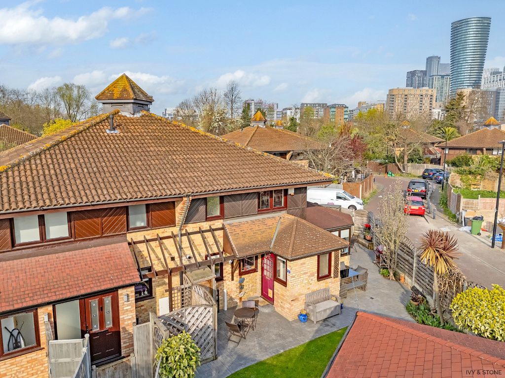 Property photo 1 of 32 4347091