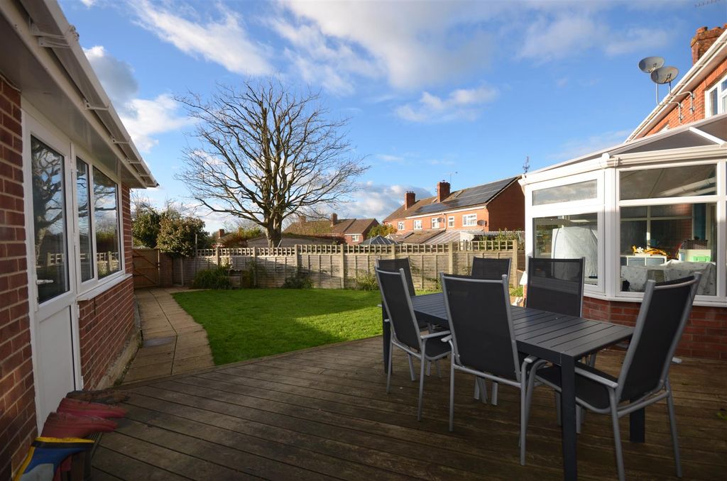 Property photo 3 of 12 Garden And Patio