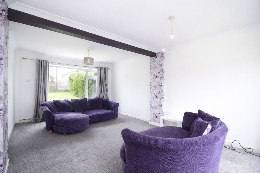 Property photo 2 of 12 Photo 4