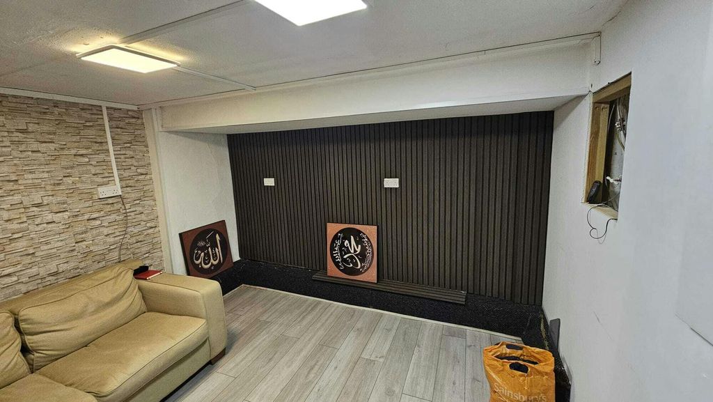 Property photo 3 of 5 1.Jpg