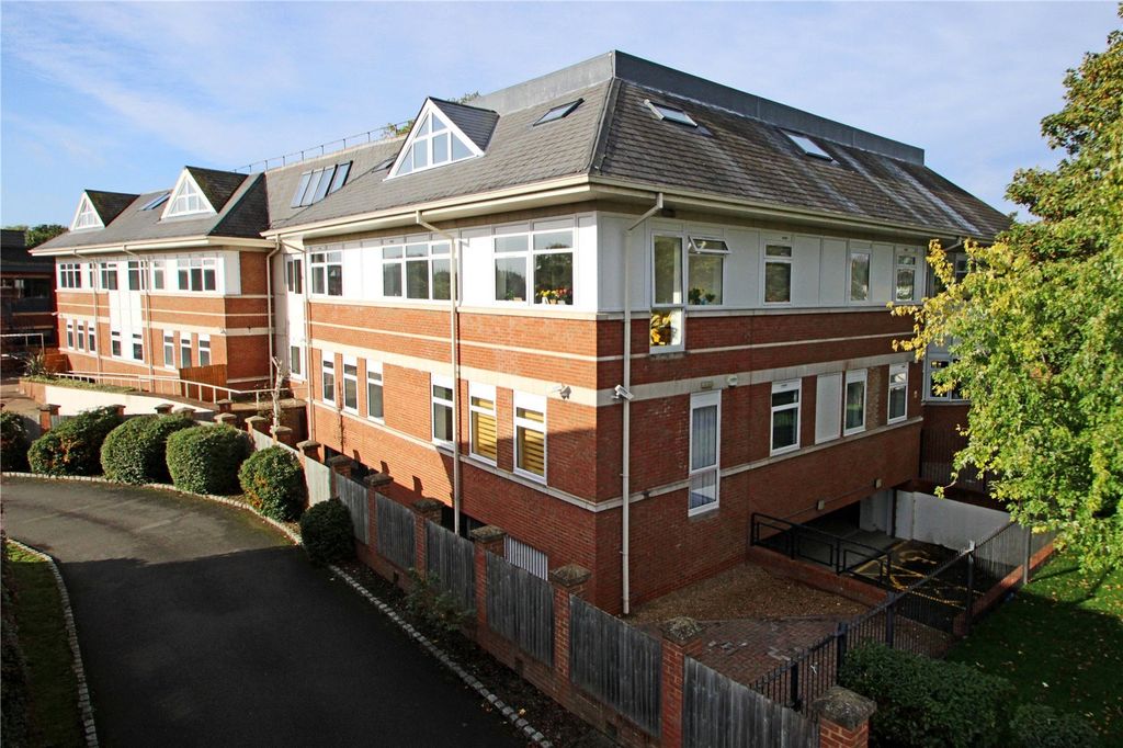 Property photo 2 of 6 Picture No. 07
