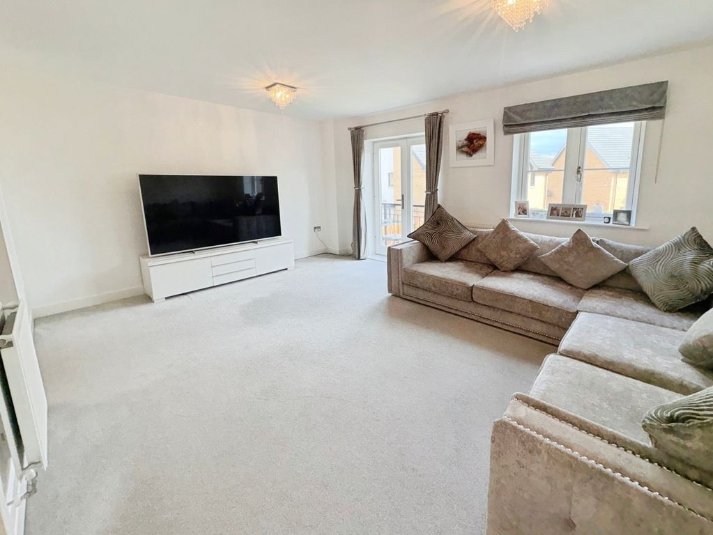 Property photo 3 of 23 5Bb4350F-Img_4143