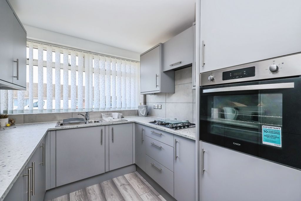 Property photo 3 of 20 Pbox-Img.Jpg