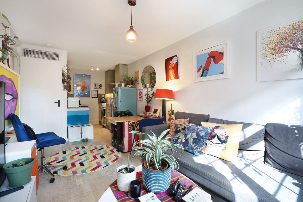 Property photo 2 of 13 Ach_0069.Jpg