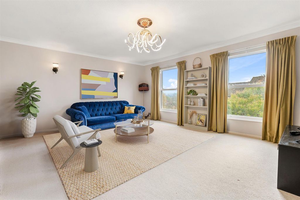 Property photo 1 of 8 Reception Room