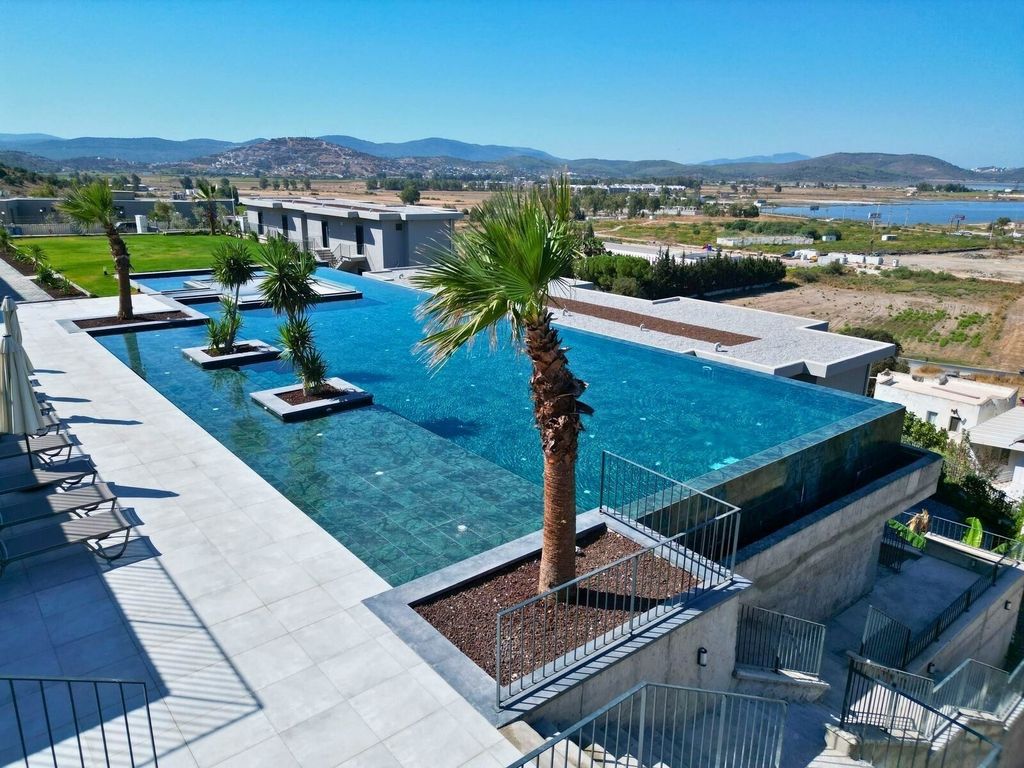 Property photo 2 of 19 A Brand New Sunset View Apartment For Sale In Milas, Dorttepe - Gorgeous Lake And Sunset Views