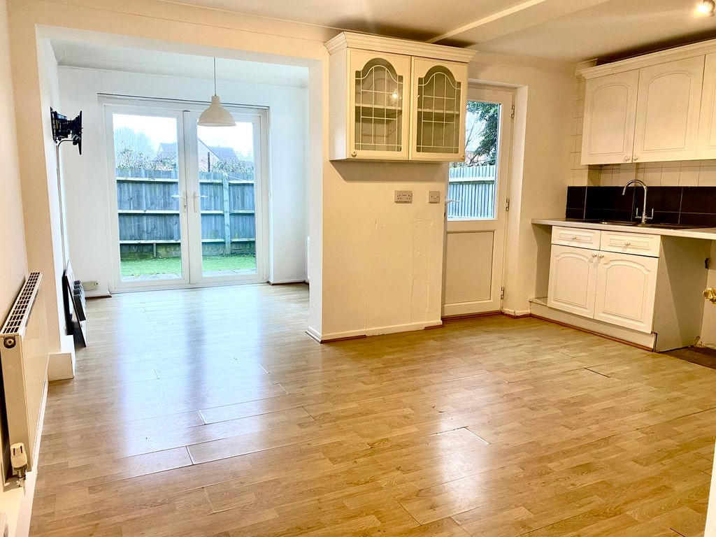 Property photo 2 of 30 Kitchen