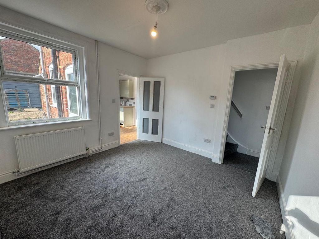 Property photo 3 of 9 Image