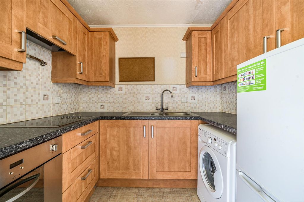 Property photo 3 of 16 1359115-7-68d517B36B66c.Jpg