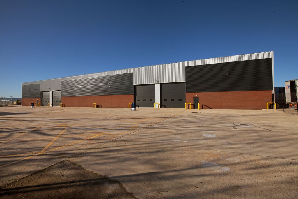 Property photo 3 of 8 Photo 43