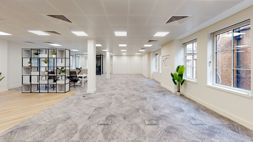 Property photo 2 of 10