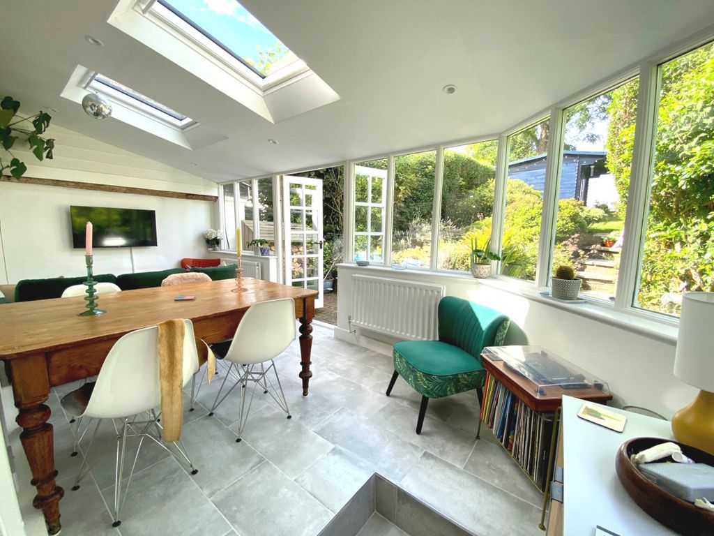 Property photo 1 of 30