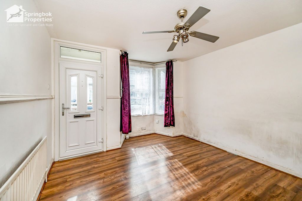 Property photo 2 of 15 Image 1